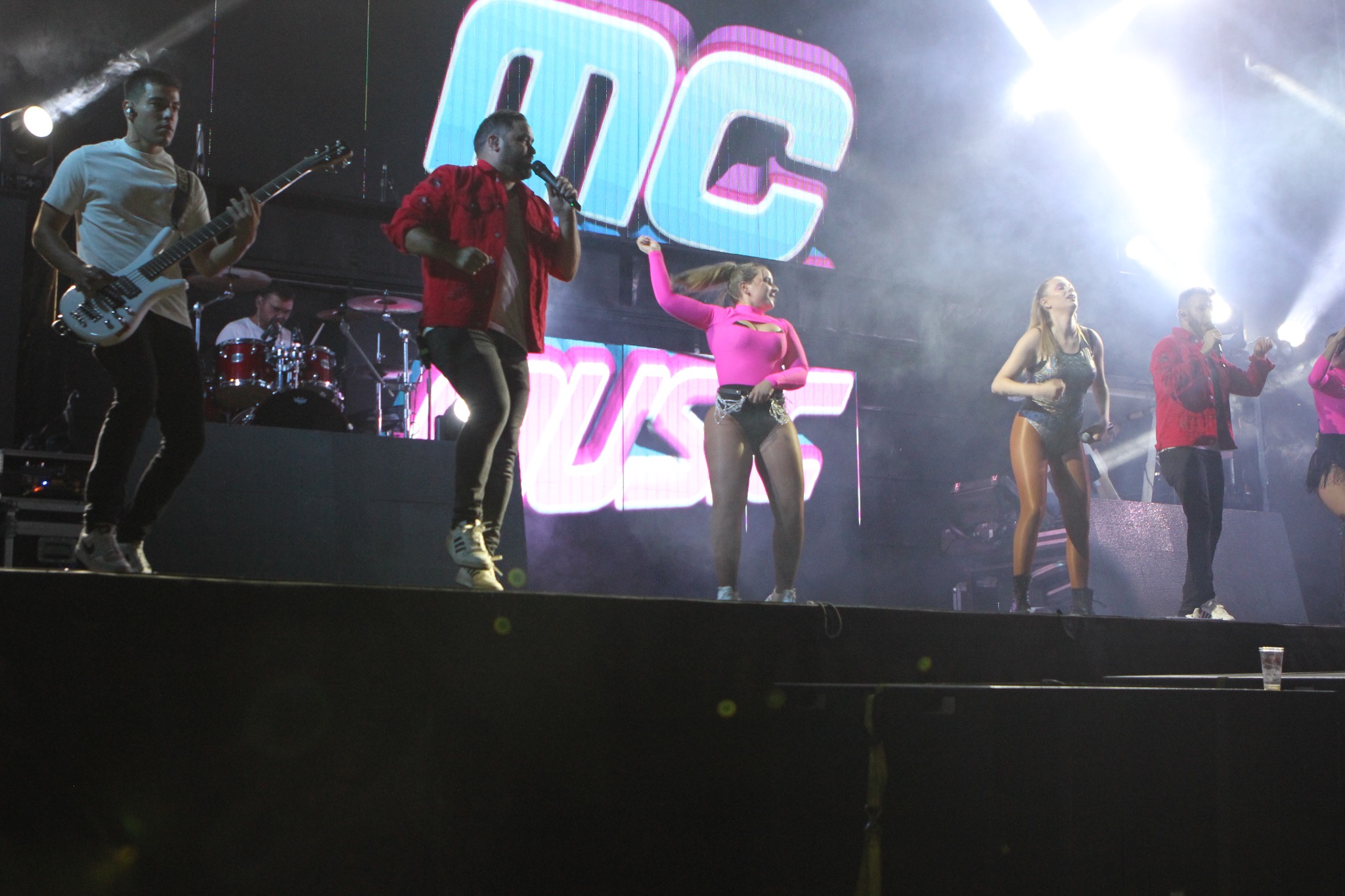 MC Music palco 6
